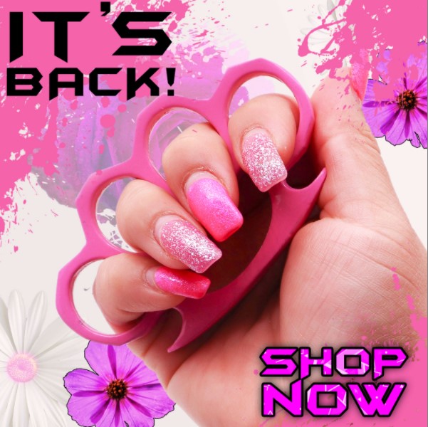 Small Crown Knuckles Solid Steel Paper Weight - Pink Belt Buckle - Tophatter Daily Deals