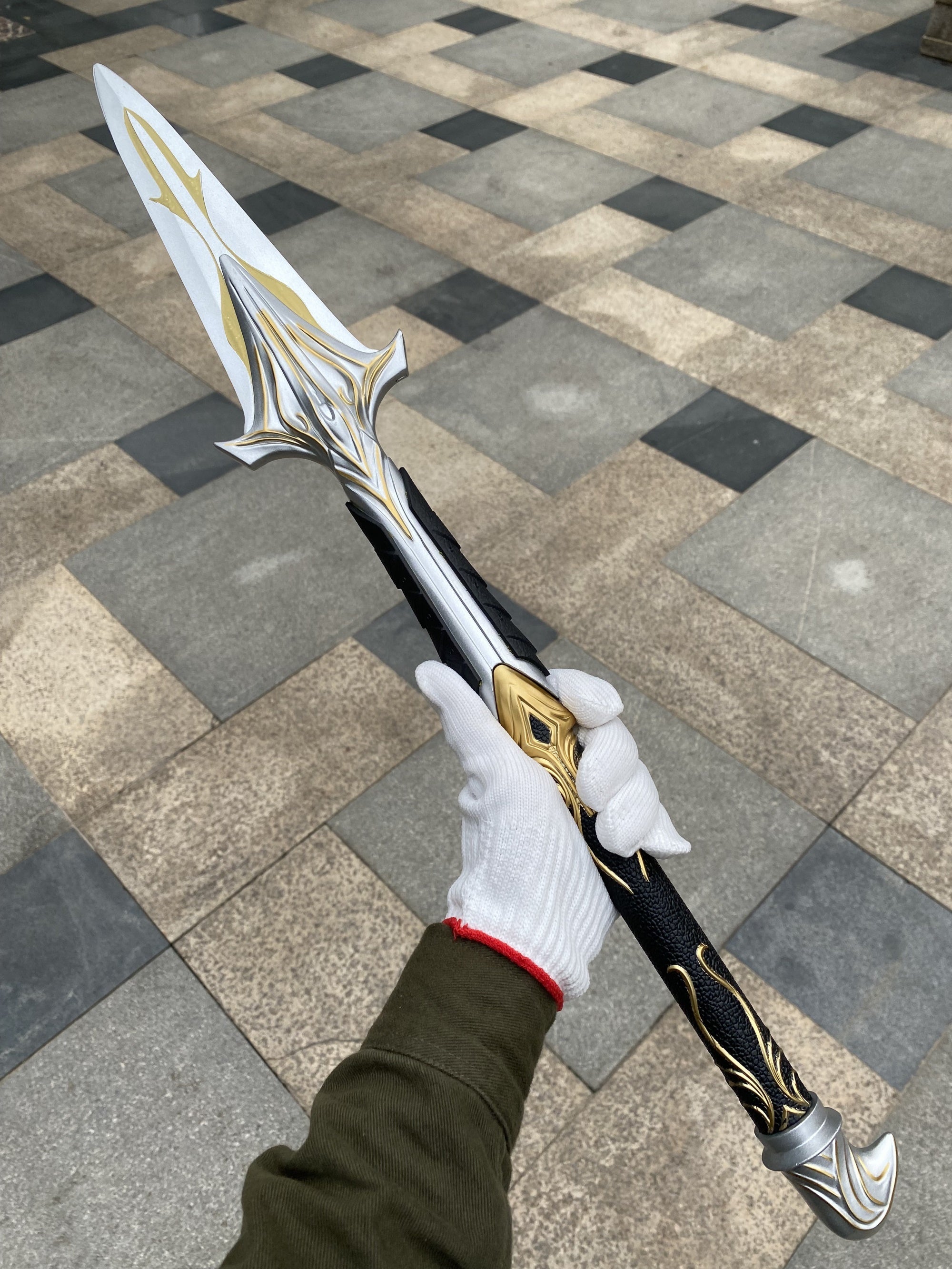 Spear of Leonidas Life-size Metal Replica - Tophatter Daily Deals