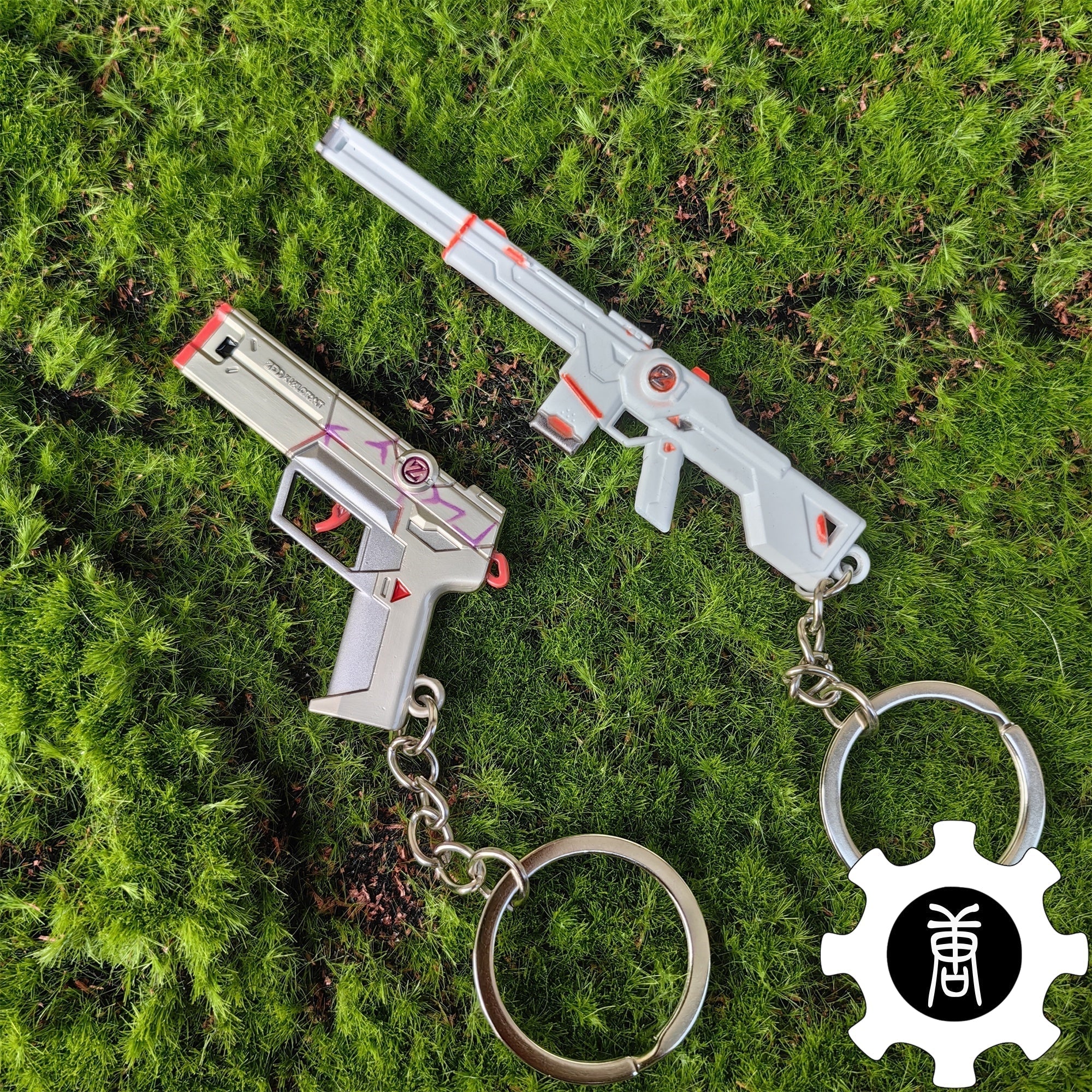 Spectrum Skin Weapon Pendant Spectrum Phantom Classic Keychain 2 In 1 Pack - Tophatter Daily Deals