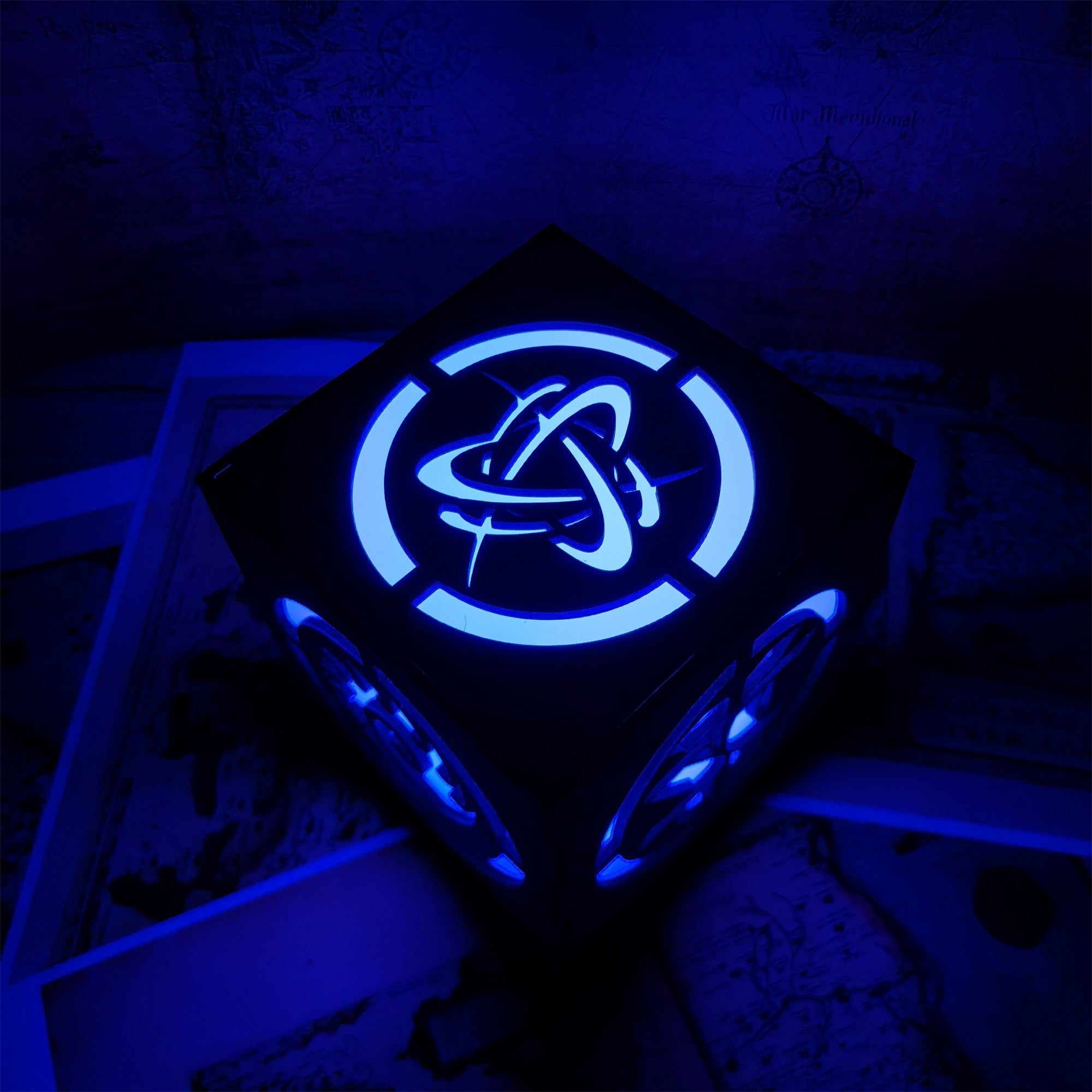 Hybrid Protoss Inspired Wood Cube Light Desk Decor - Tophatter Daily Deals