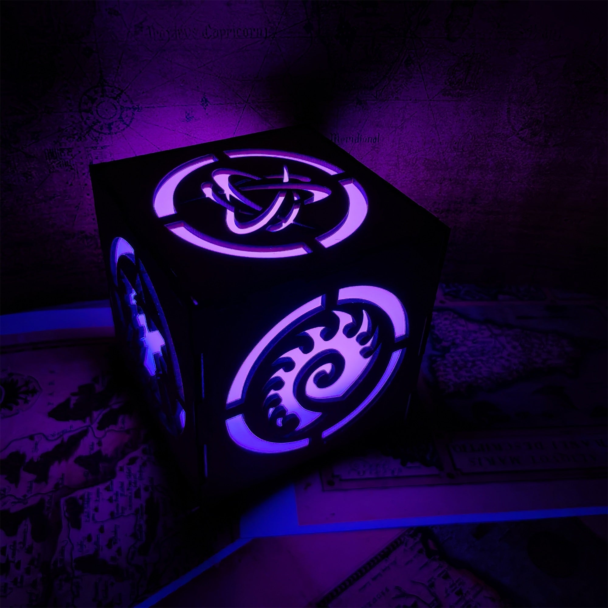 Hybrid Protoss Inspired Wood Cube Light Desk Decor - Tophatter Daily Deals