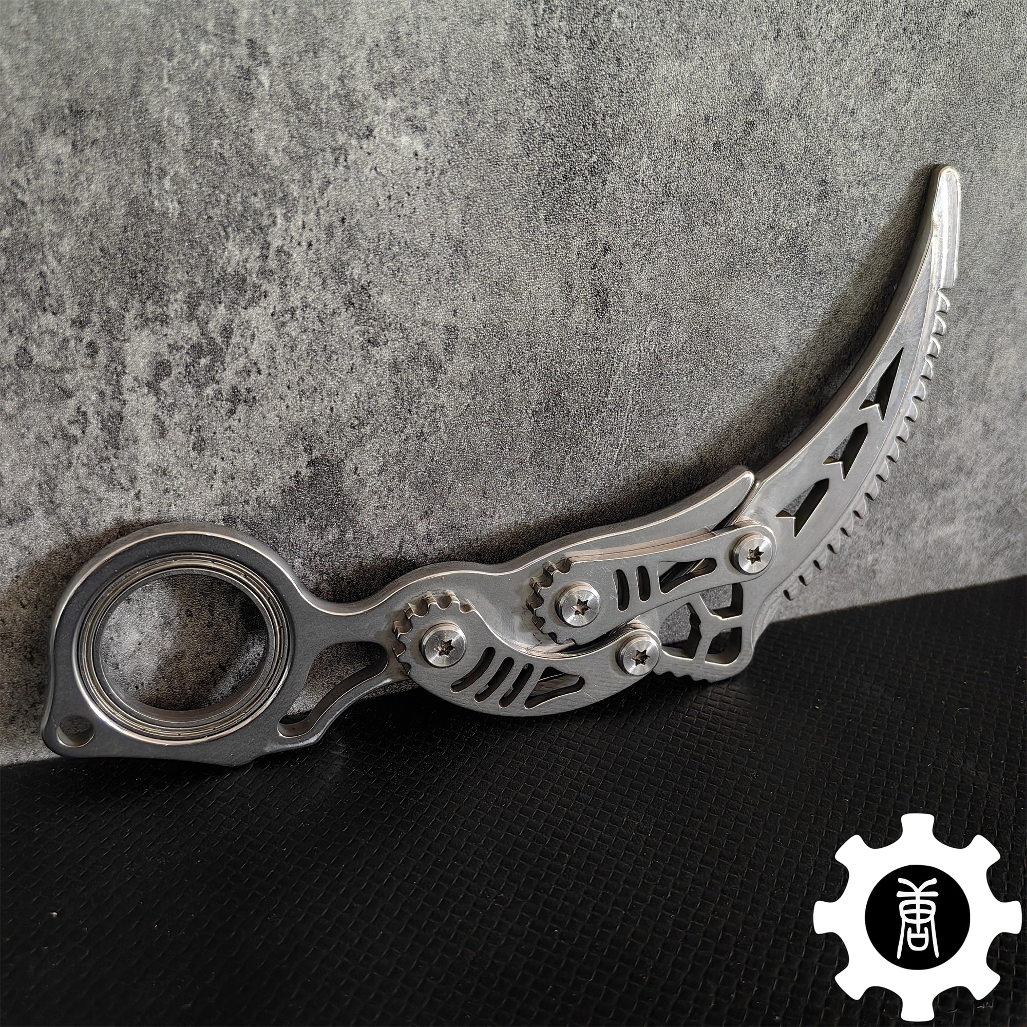 High-End Steel Karambit Knife Blunt Blade Karambit Trainer - Tophatter Daily Deals