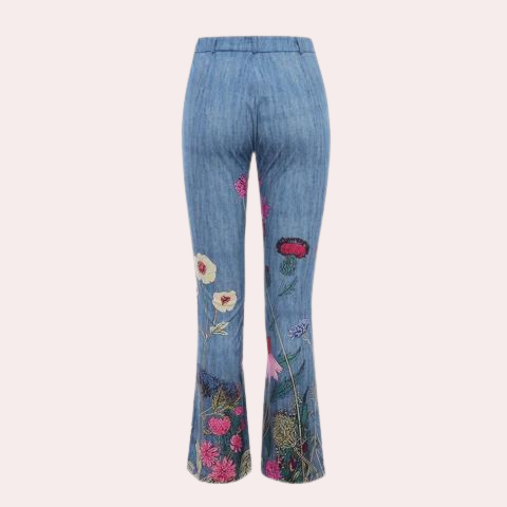 Stretchy women’s flared jeans – button details, comfortable denim, for casual or formal occasions Style A Flared jeans - Tophatter Daily Deals