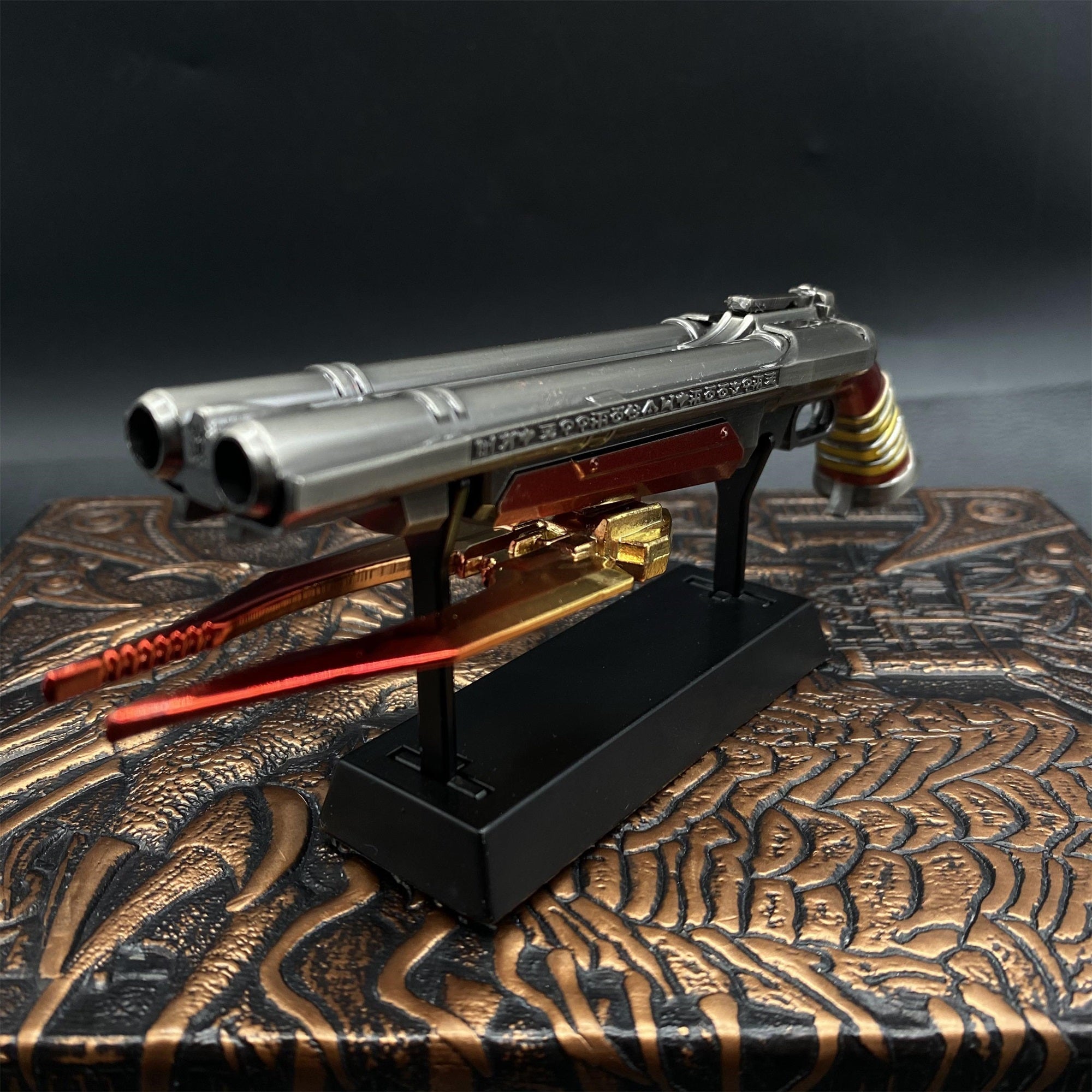 1:4 Metal Super Shotgun Miniature Craft - Tophatter Daily Deals