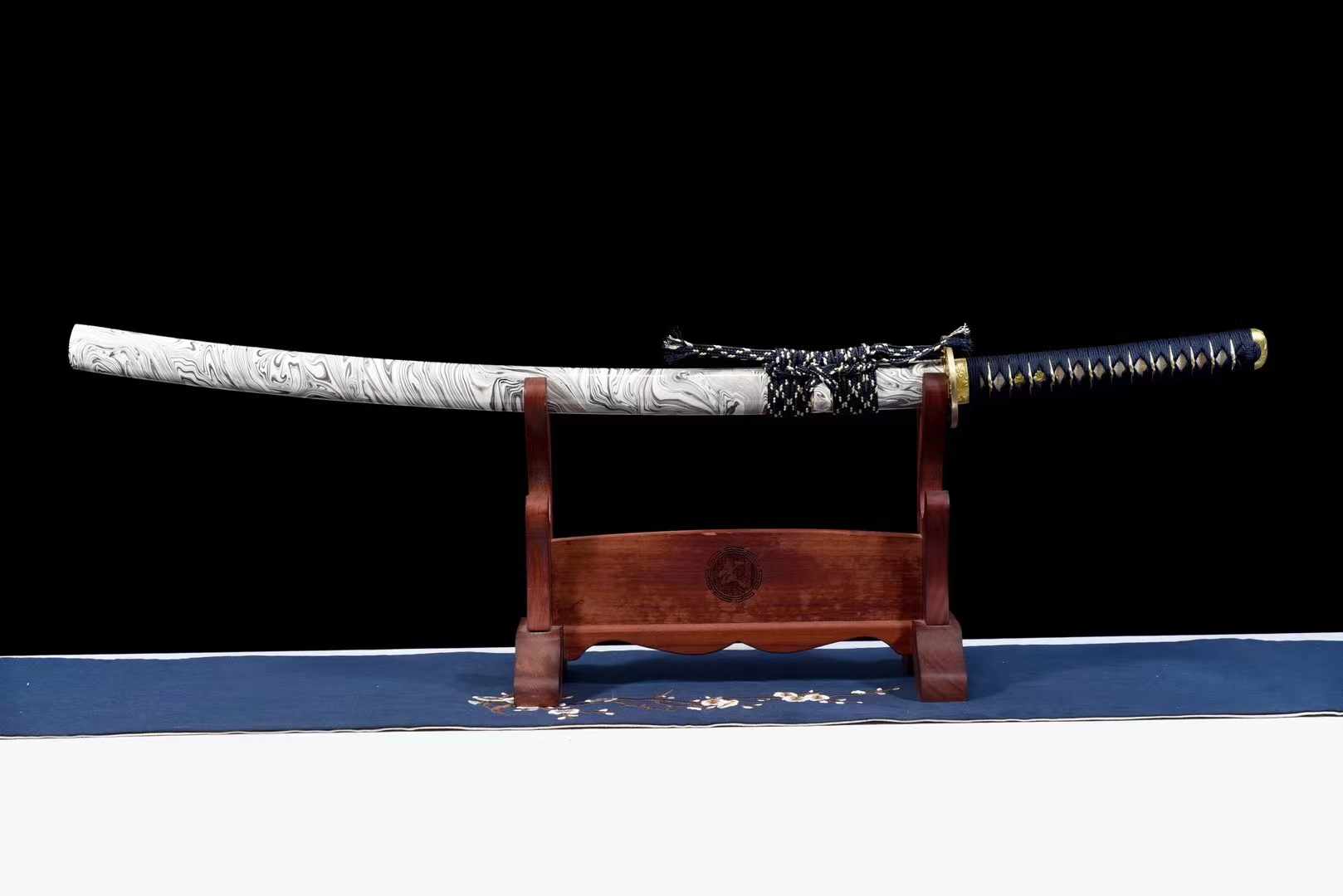 T10 Wave Katana with Mirror-Polished Finish - Tophatter Daily Deals