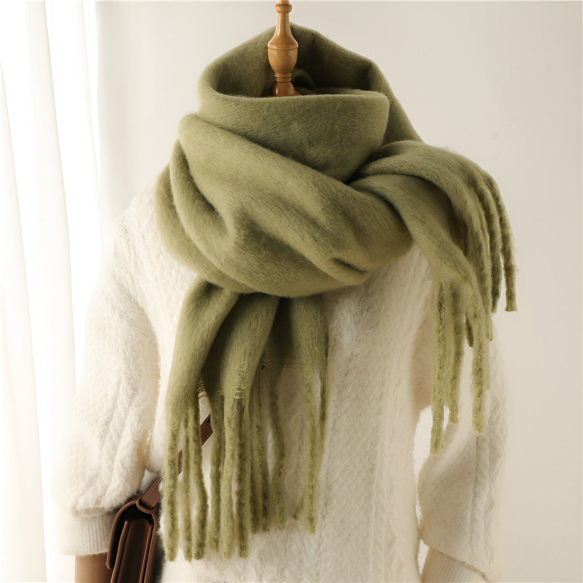 Soft Women’s Scarf - Oversized Fringed Cashmere For Winter Army green - Tophatter Daily Deals
