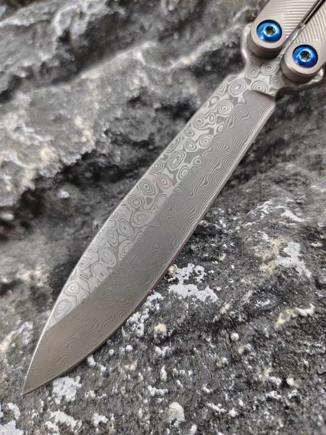 THEONE Titanium & Carbon Fiber Damascus Butterfly Knife - Tophatter Daily Deals
