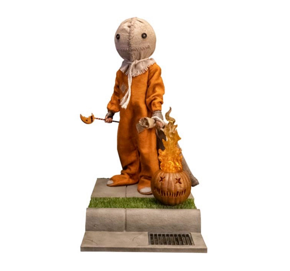 Trick R Treat - Sam 1:6 Scale Deluxe Figure (10") Collectible Figure - Tophatter Daily Deals