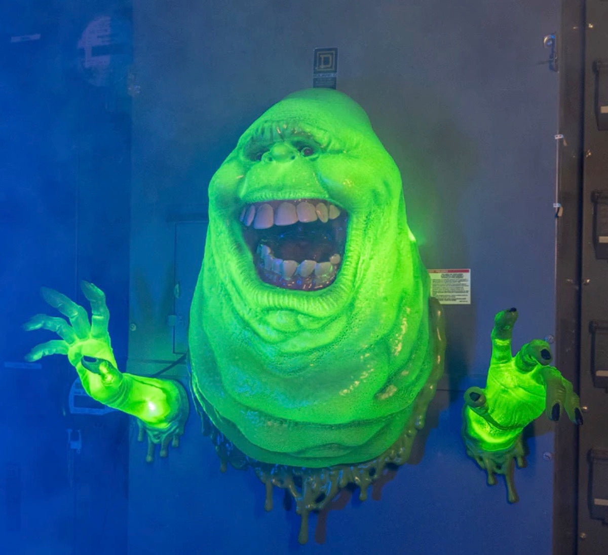 Ghostbusters - Life Size Slimer Glowing Wall Breaker Wall Decoration - Tophatter Daily Deals