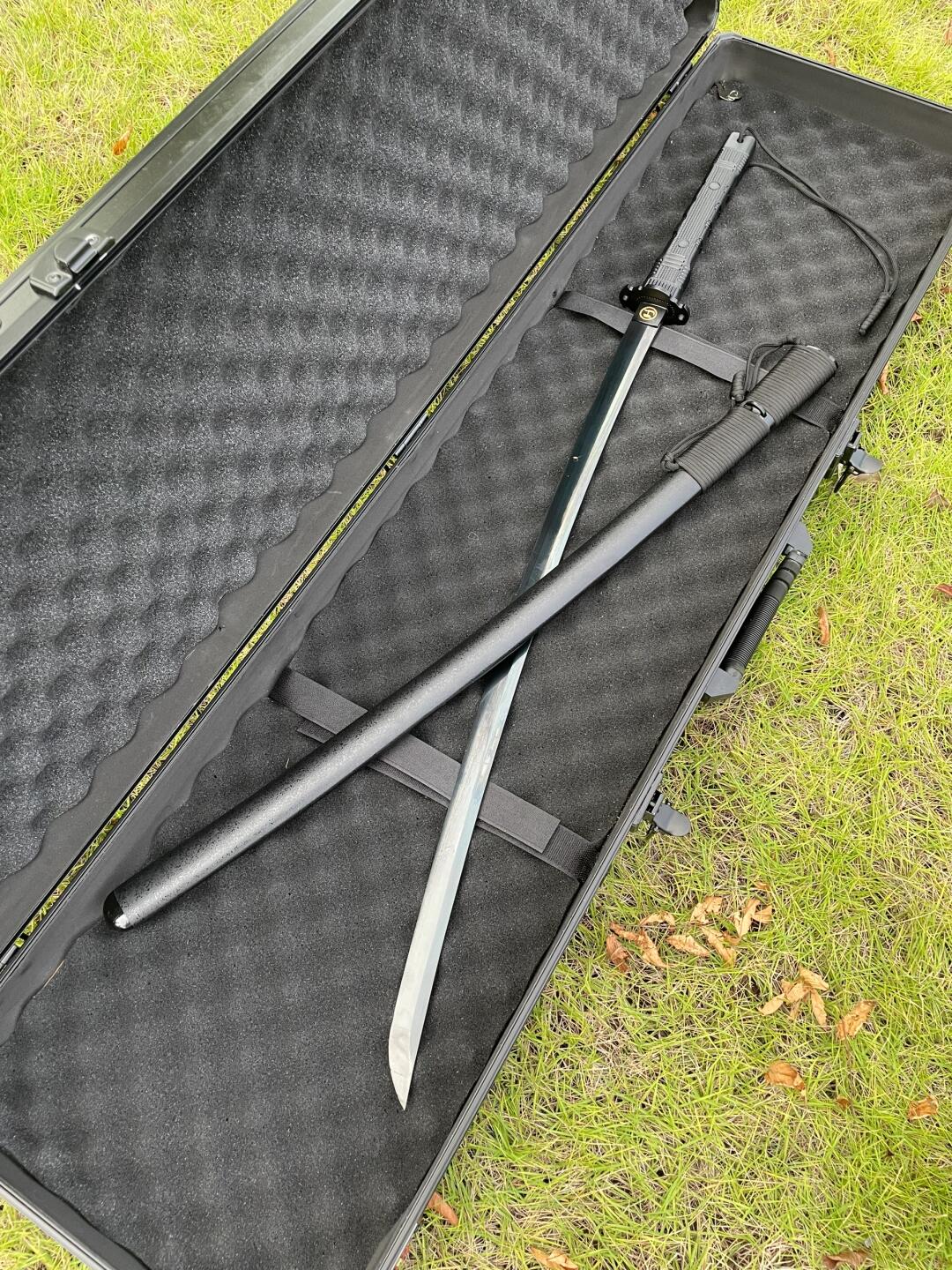 Tactical Black Warrior Tachi Sword - Tophatter Daily Deals