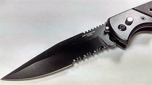 Black Tactical Diamond Grip Automatic Knife Serrated w/ Saftey Lock Knife-Auto - Tophatter Daily Deals