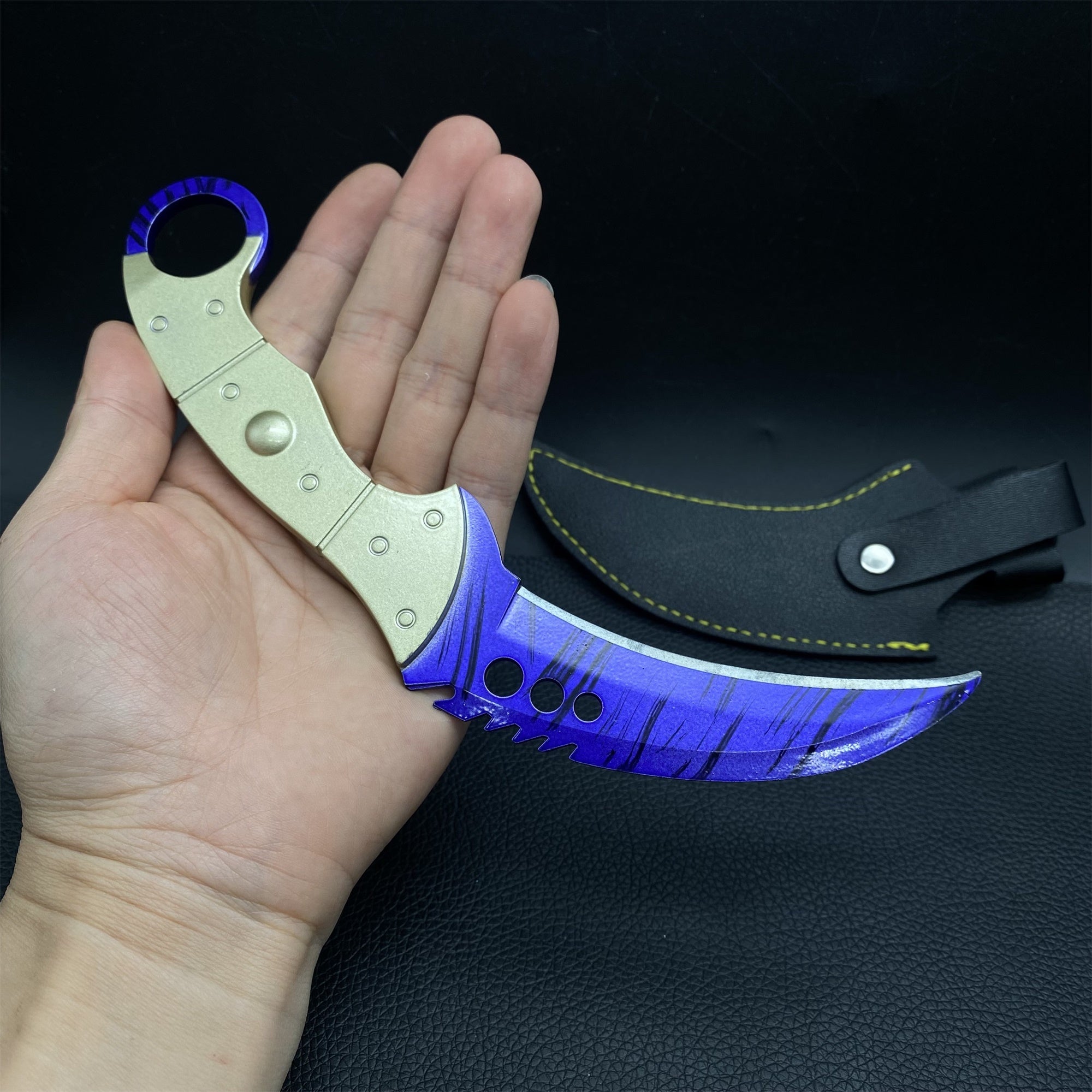 Talon Karambit Blunt Blade Knife Replicas For Collection - Tophatter Daily Deals