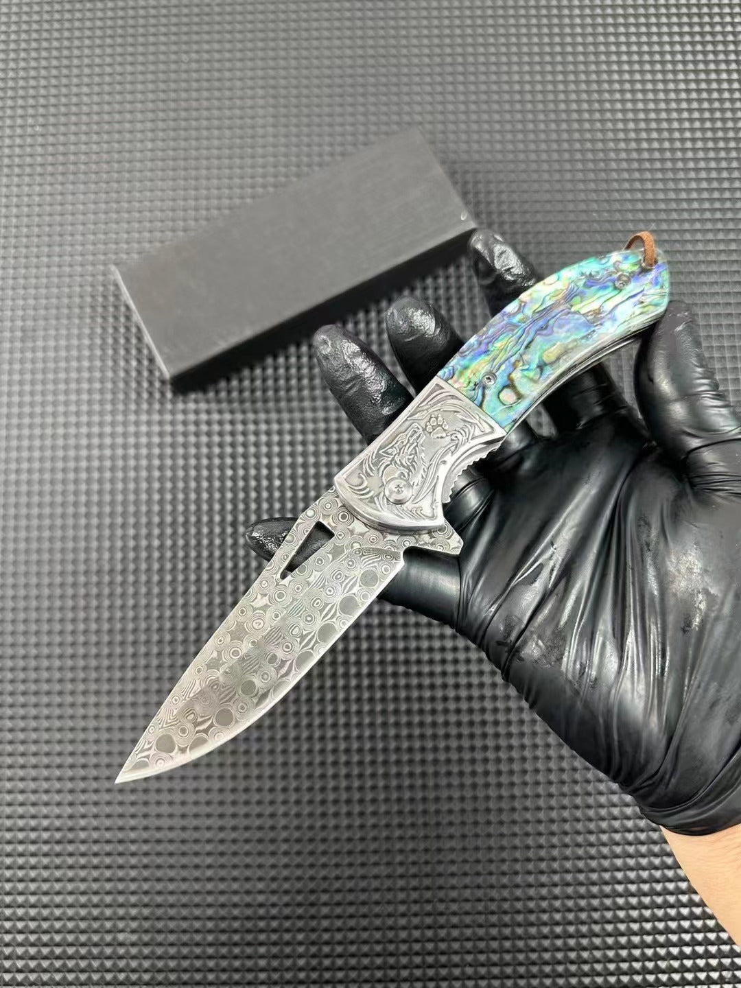 Tempest Damascus Blade - Tophatter Daily Deals