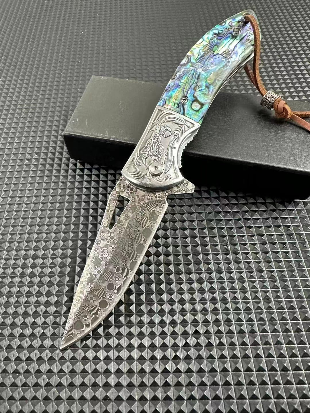 Tempest Damascus Blade - Tophatter Daily Deals