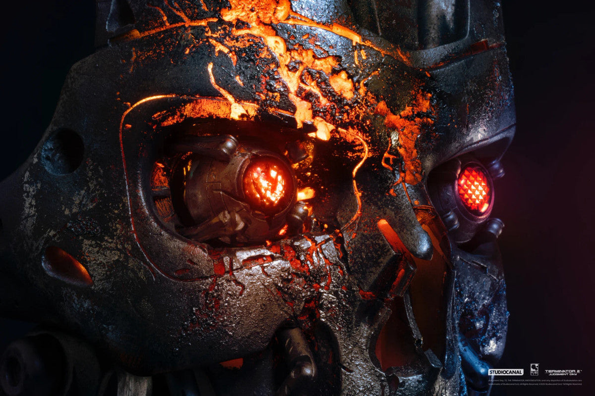 Terminator - Purearts T-800 Battle Damaged Art Mask Mask - Tophatter Daily Deals