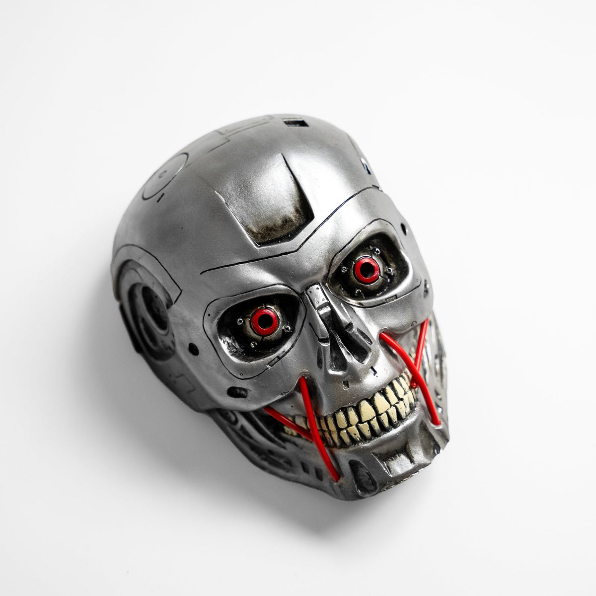 Terminator's Mask (Resin) Movie Sword - Tophatter Daily Deals