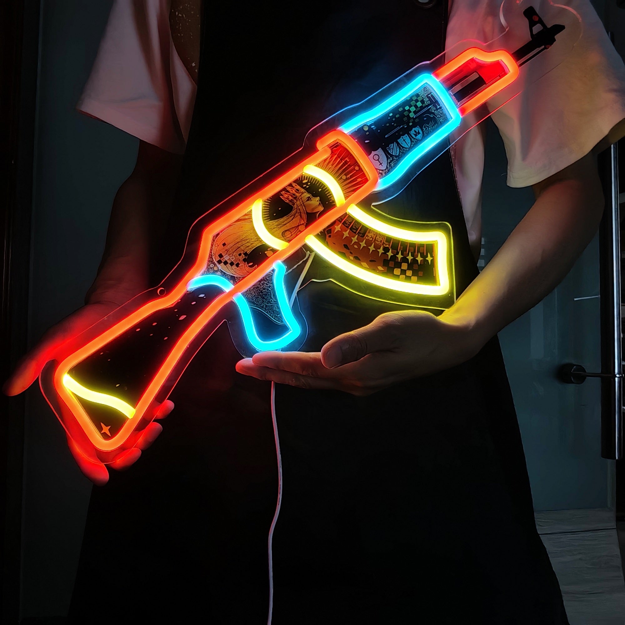 AK47 The Empress 3D Colorful Neon Night Lamp Wall Decor - Tophatter Daily Deals