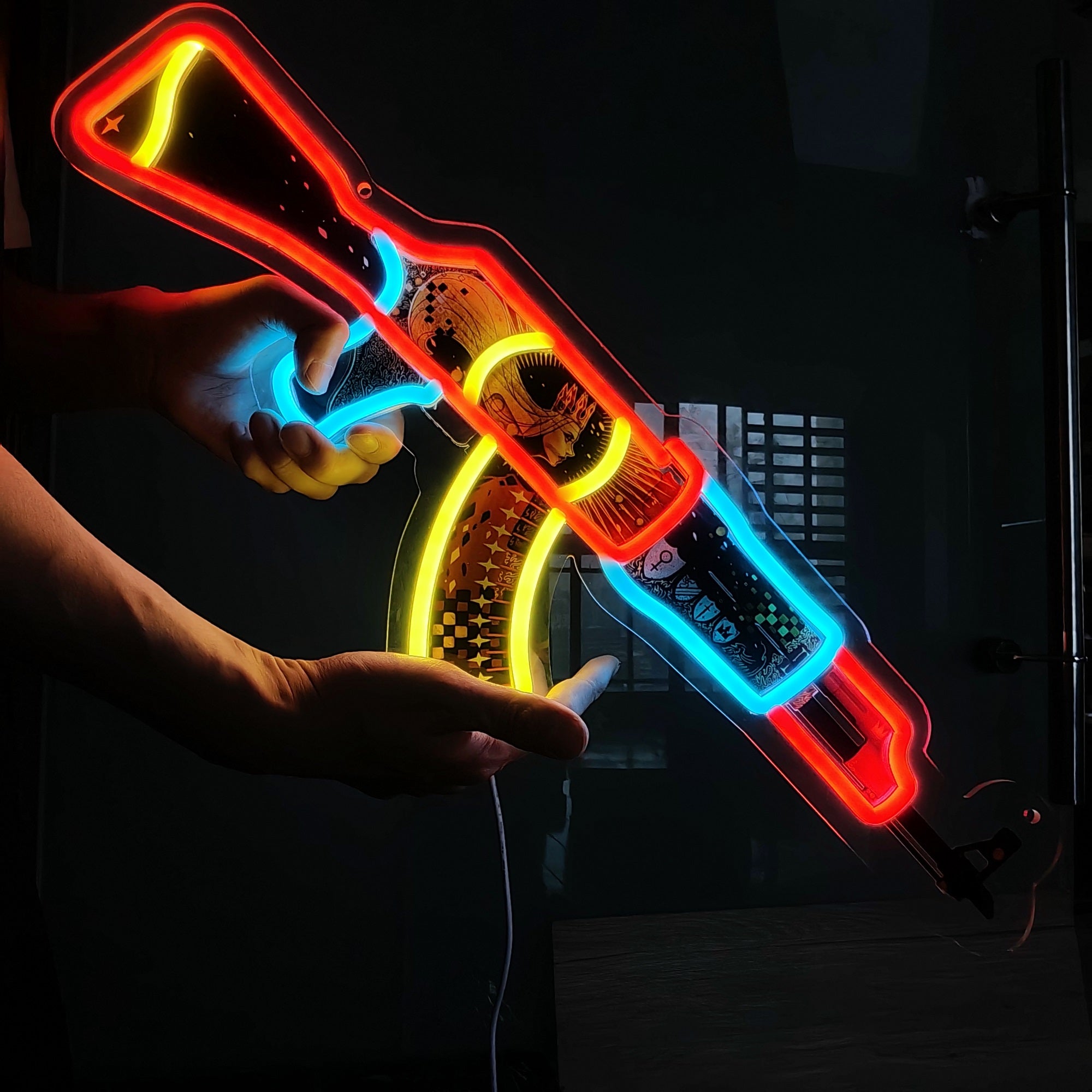 AK47 The Empress 3D Colorful Neon Night Lamp Wall Decor - Tophatter Daily Deals