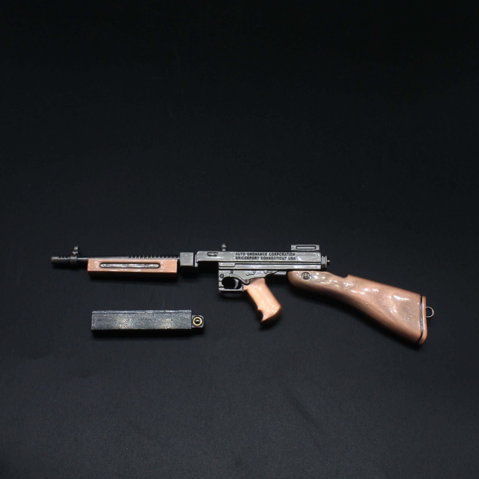 Thompson Submachine Miniature Metal SMG Gun 16.5CM/6.5
