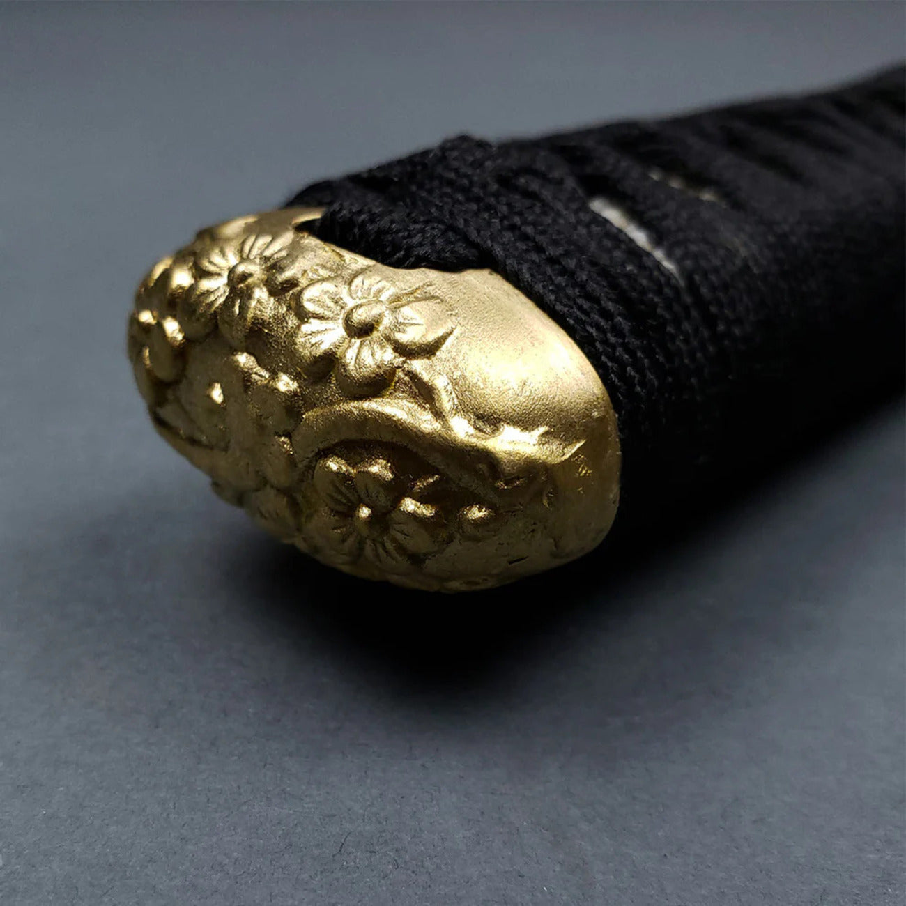 Timeless Elegance Traditional Japanese Tanto in Burgundy Dagger - Tophatter Daily Deals