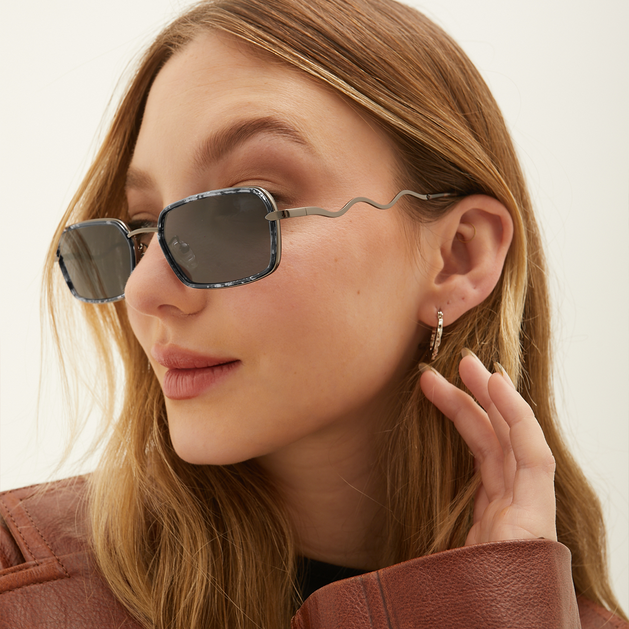 TopFoxx Eve - Black Unisex Sunglasses Sunglasses - Tophatter Daily Deals
