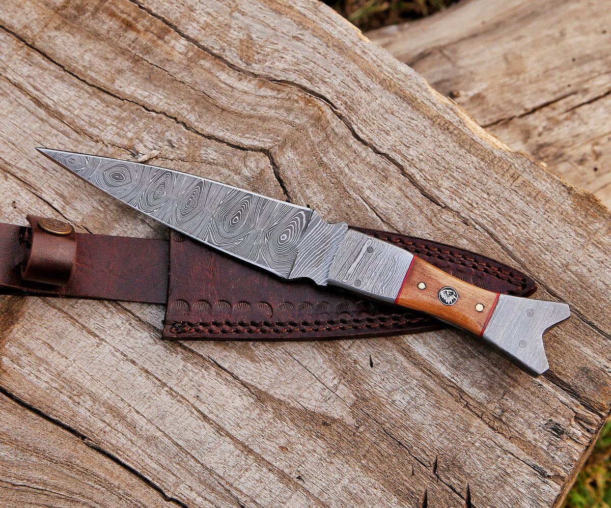 Fixed Blade Handmade Damascus Steel Hunting Dagger Knife - TOPHATTER'S ARMORY DEALS Collectible Weapons - Tophatter Daily Deals