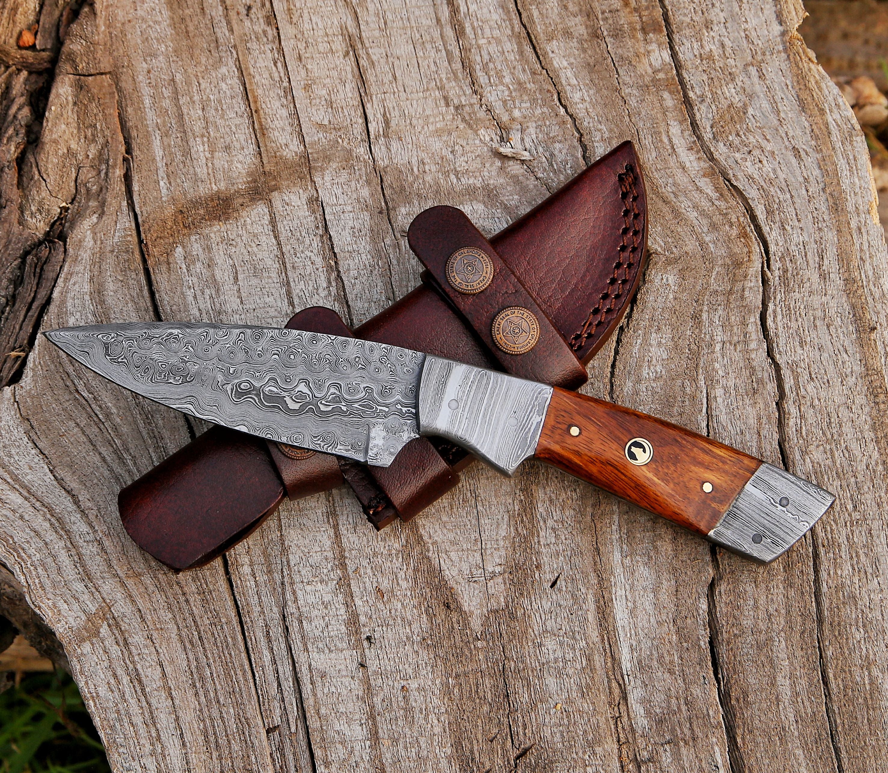 9.5" Custom Handmade Damascus Steel Hunting Skinning Knife Walnut Wood Collectible Weapons - Tophatter Daily Deals