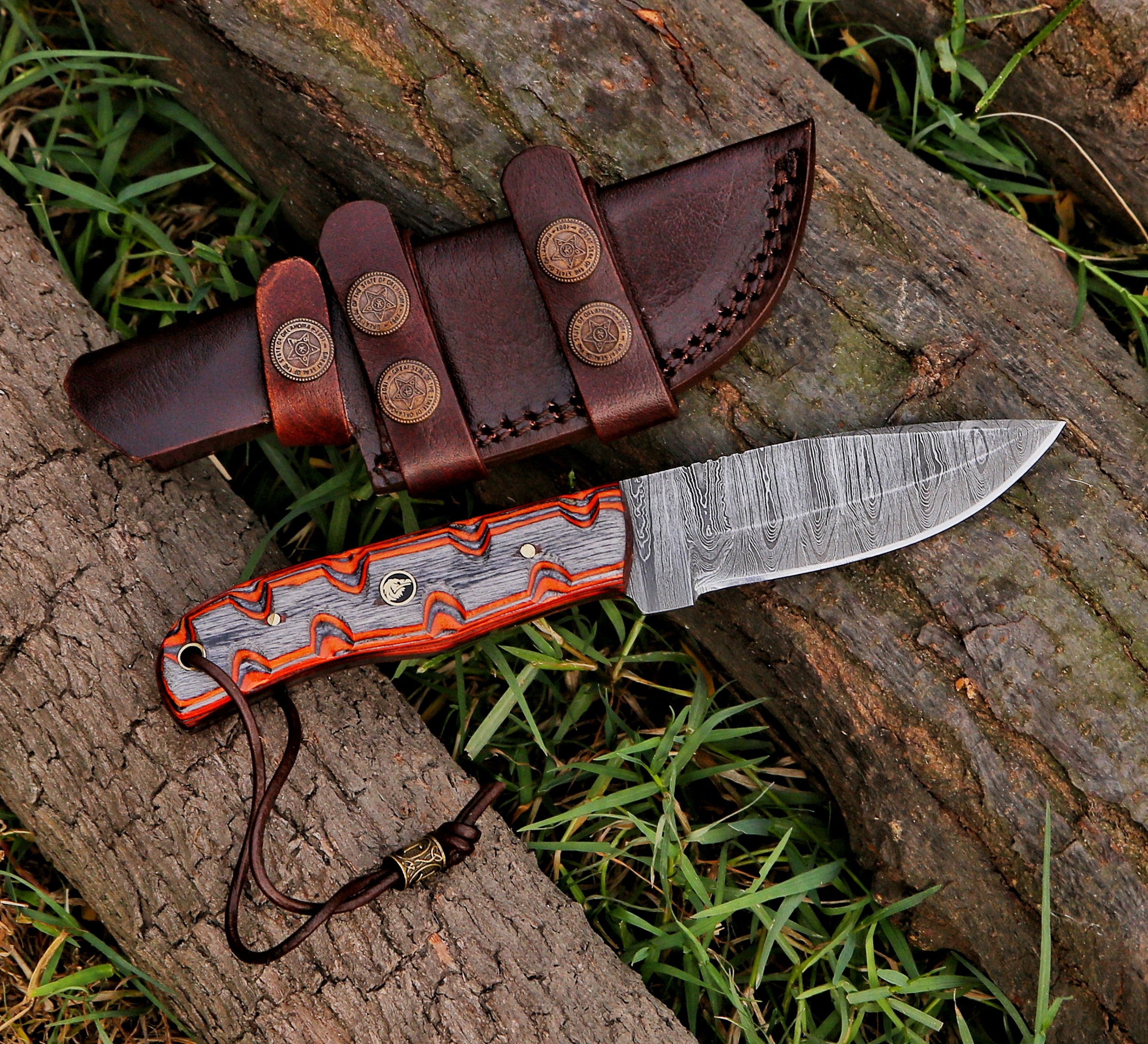 8.5" Damascus Steel Custom Handmade Hunting Skinning Knife Red Collectible Weapons - Tophatter Daily Deals