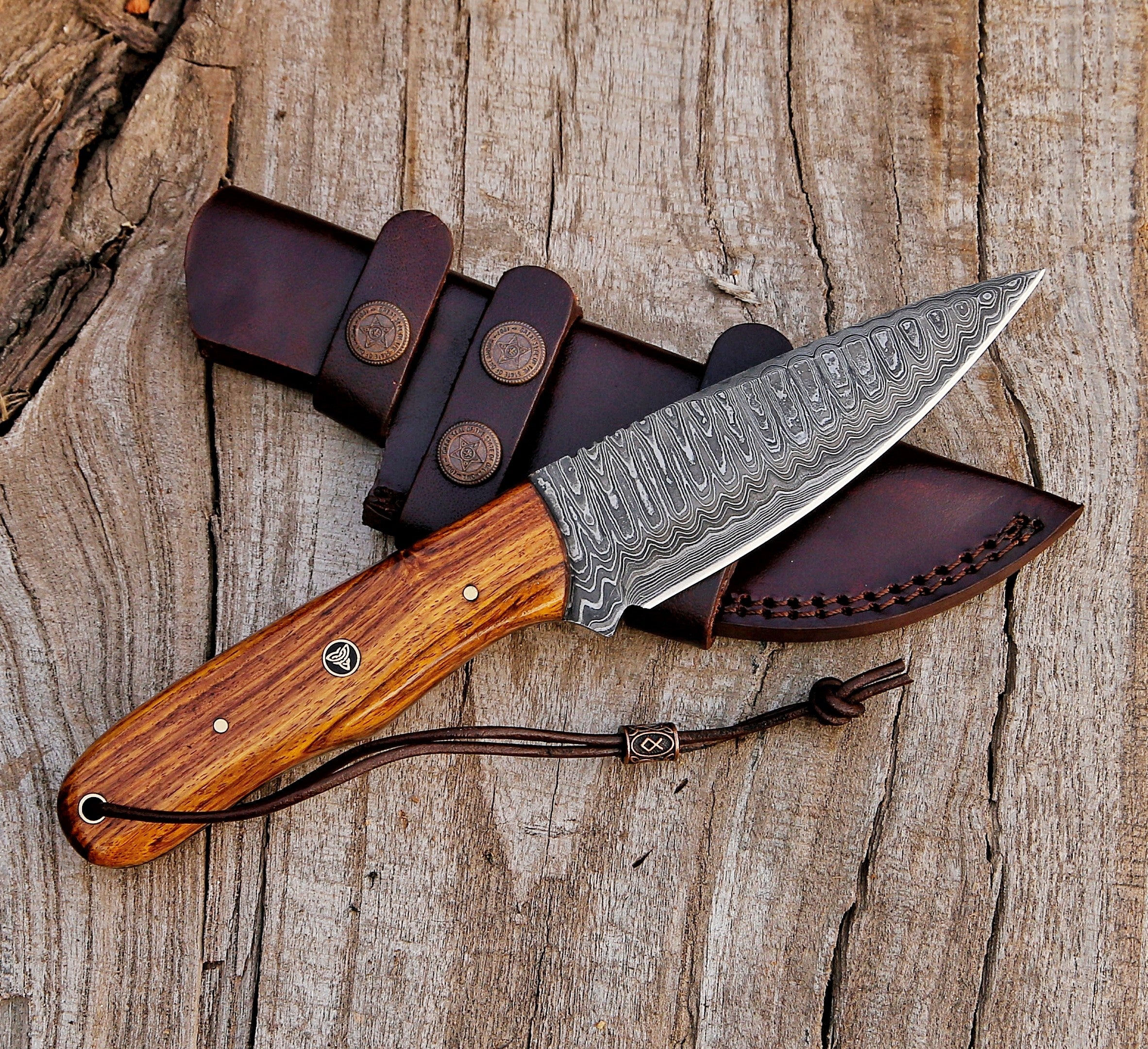 10" Custom Handmade Damascus Steel Hunting Skinning Knife - TOPHATTER'S ARMORY DEALS Collectible Weapons - Tophatter Daily Deals