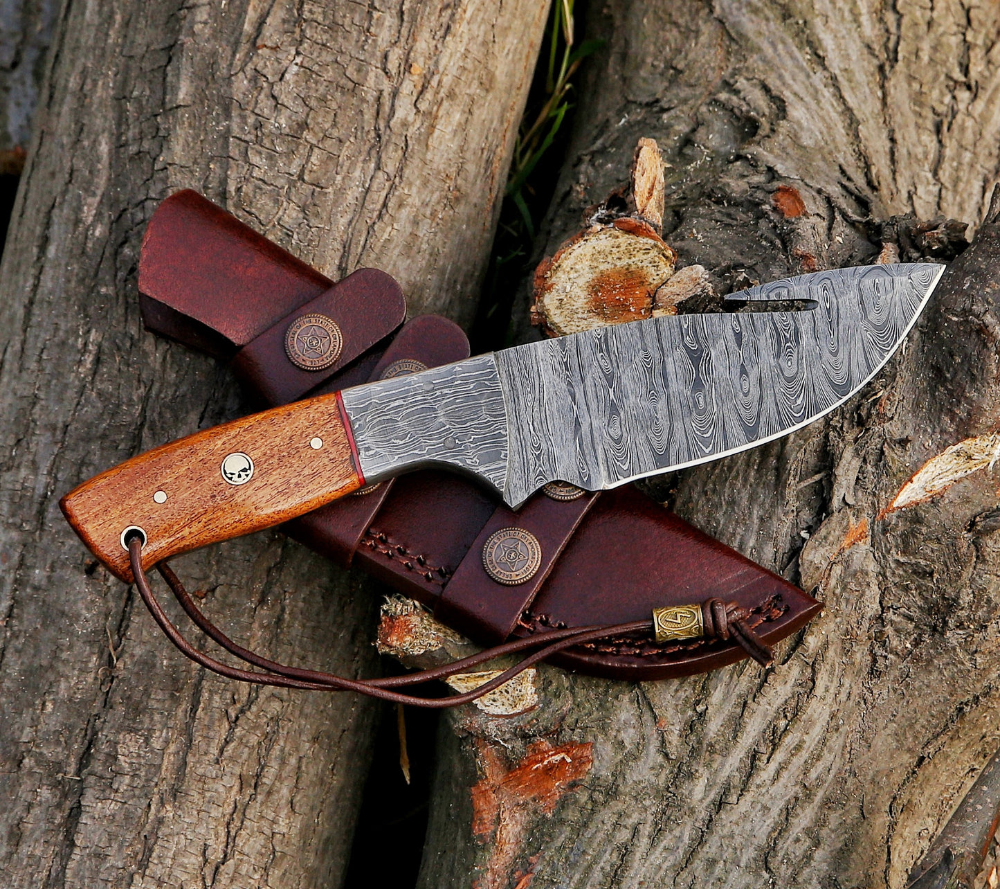 9.5" Gut Hook Damascus Steel Custom Handmade Hunting Skinning Knife - TOPHATTER'S ARMORY DEALS Collectible Weapons - Tophatter Daily Deals