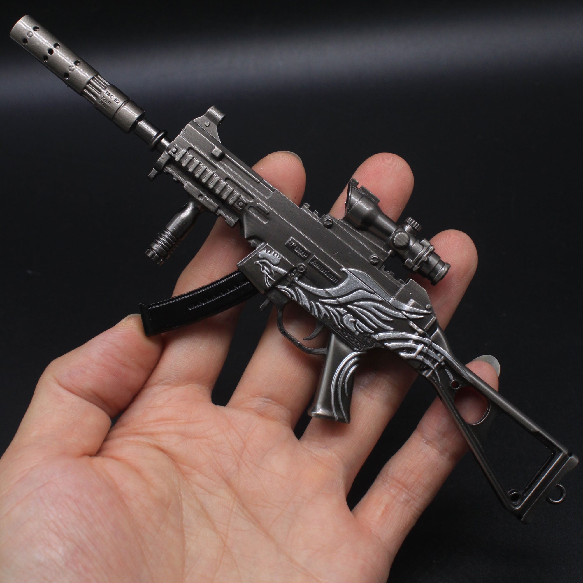 UMP.45 Submachine Mental Miniature Gun 14CM/5.5" - Tophatter Daily Deals