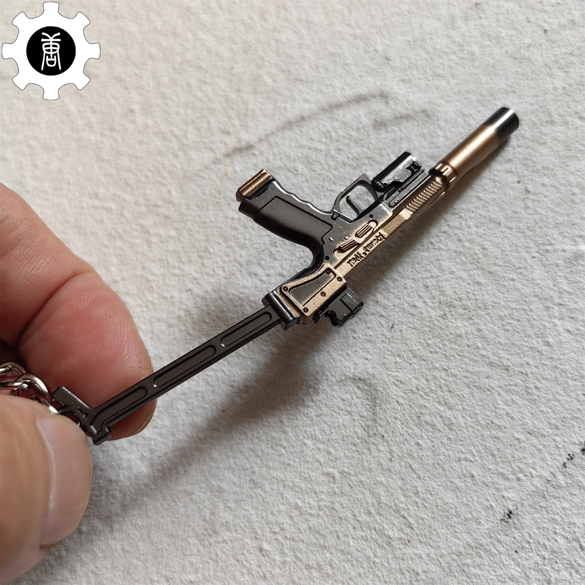 Tiny Re8 USM-AI Gun Model Metal Keychain - Tophatter Daily Deals