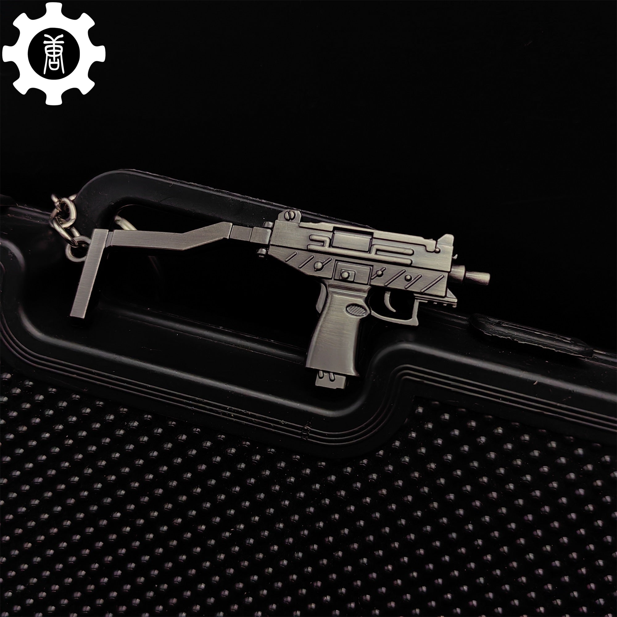 10 in 1 World Famous Submachine Gun SMG Keychain UZI - Tophatter Daily Deals