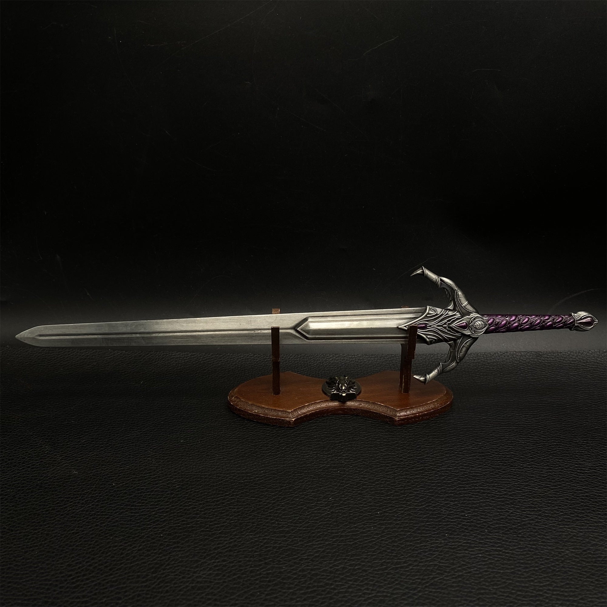 Umbra Sword Oblivion Metal Replica 1/3 Scale - Tophatter Daily Deals