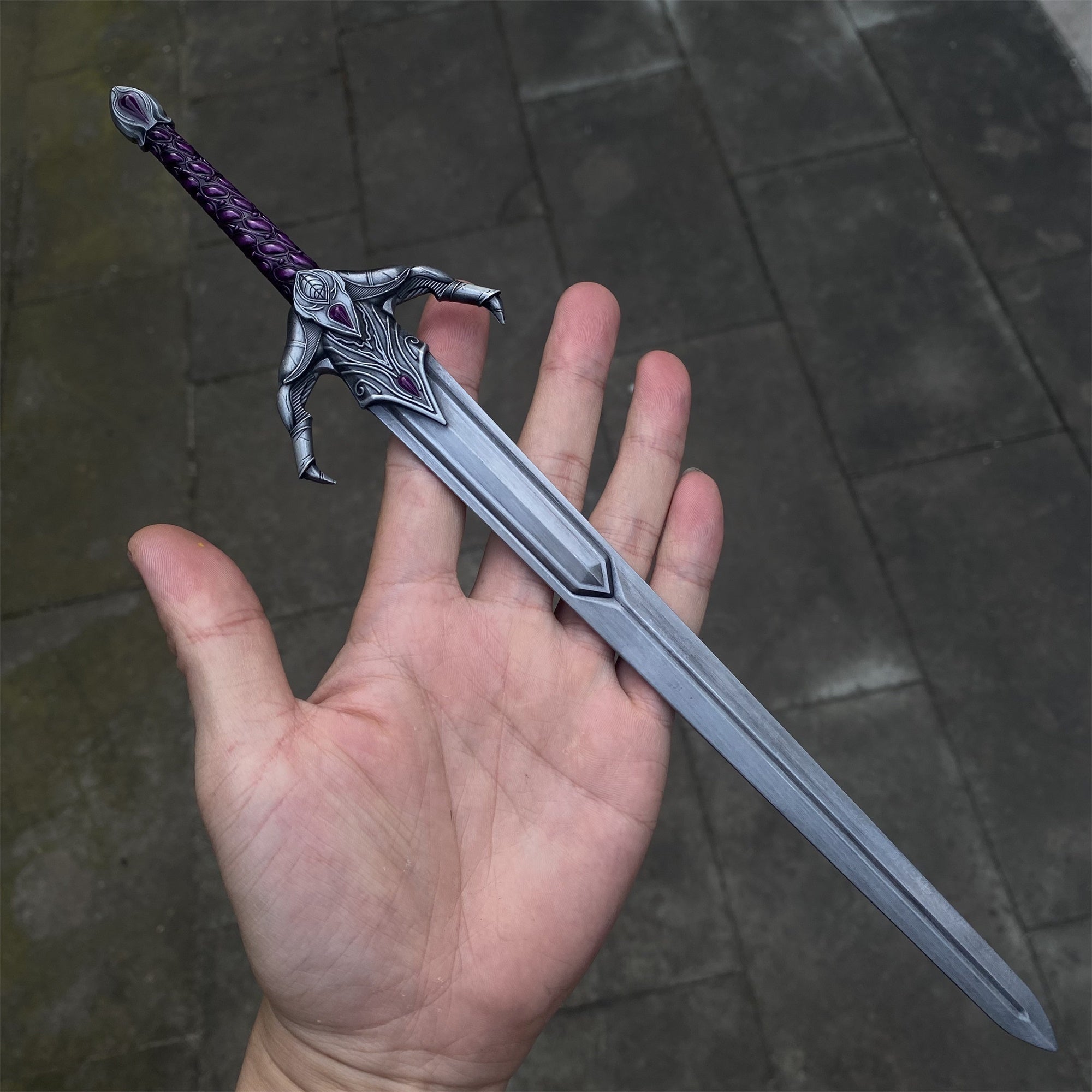 Umbra Sword Oblivion Metal Replica 1/3 Scale - Tophatter Daily Deals