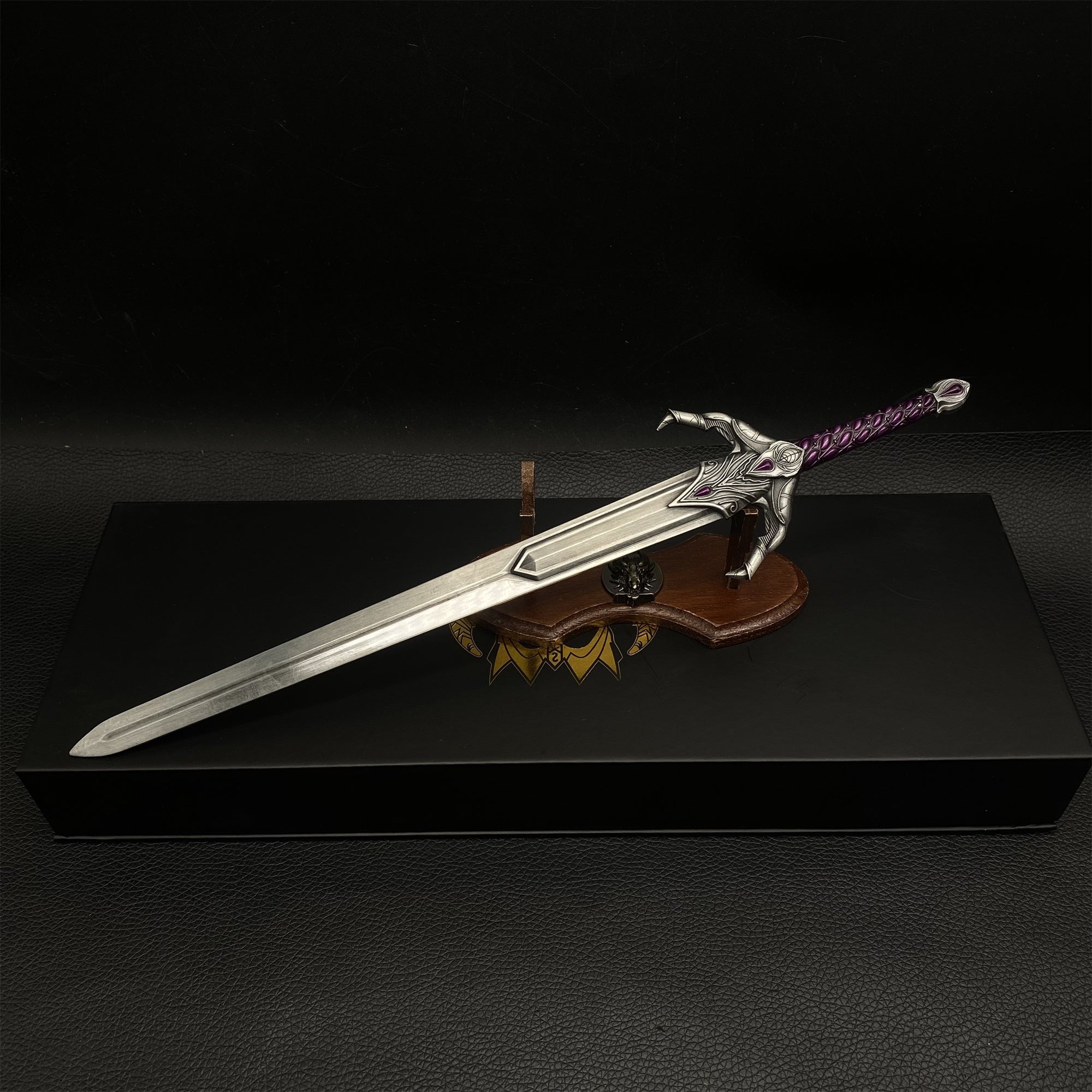 Umbra Sword Oblivion Metal Replica 1/3 Scale - Tophatter Daily Deals