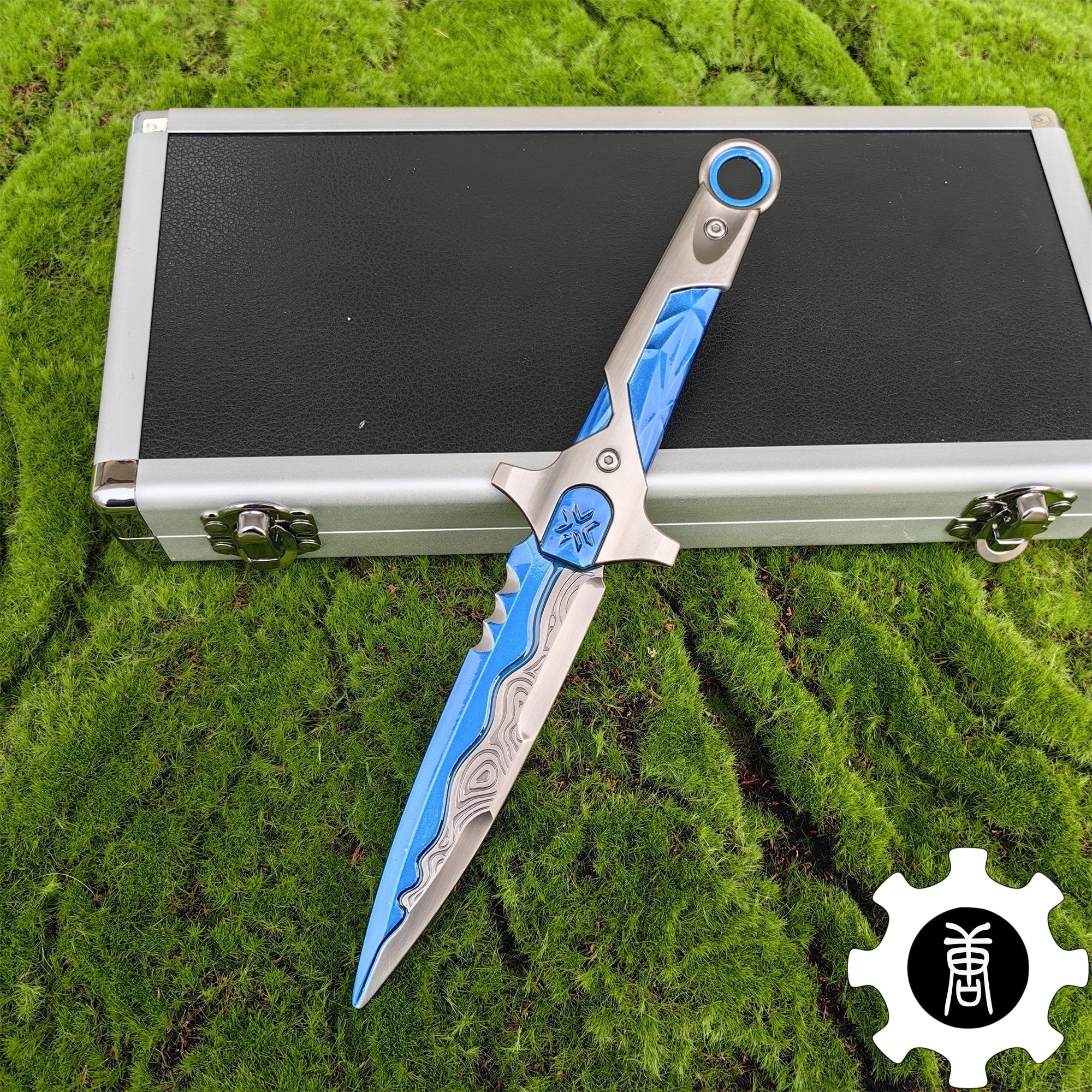 Metal VCT Knife Life Size Replica Luminous Version Blue & Aluminum Box weapon fan art - Tophatter Daily Deals