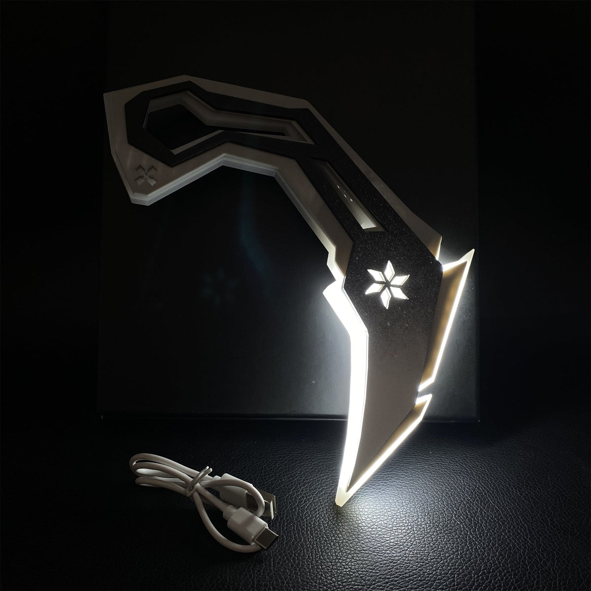 VCT Acrylic Karambit Night Lamp Replica 3 Colors - Tophatter Daily Deals