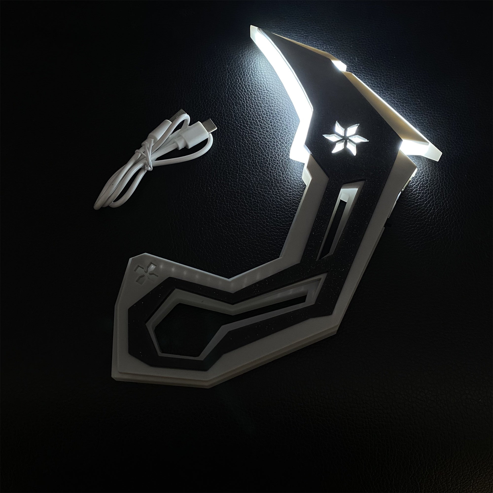 VCT Acrylic Karambit Night Lamp Replica 3 Colors - Tophatter Daily Deals