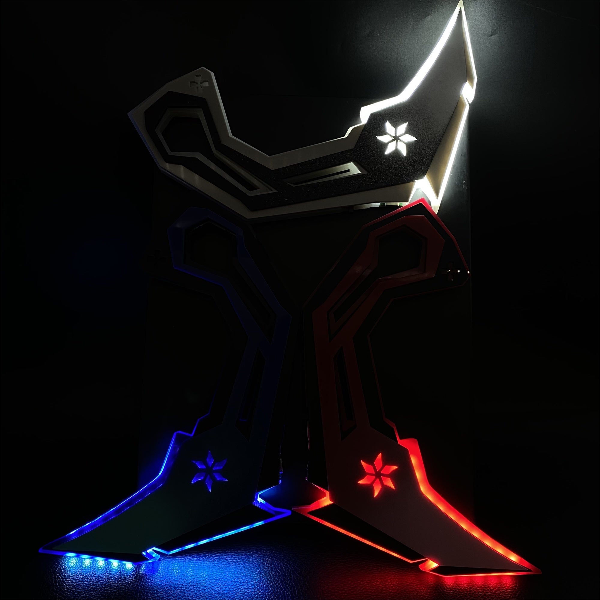 VCT Acrylic Karambit Night Lamp Replica 3 Colors - Tophatter Daily Deals