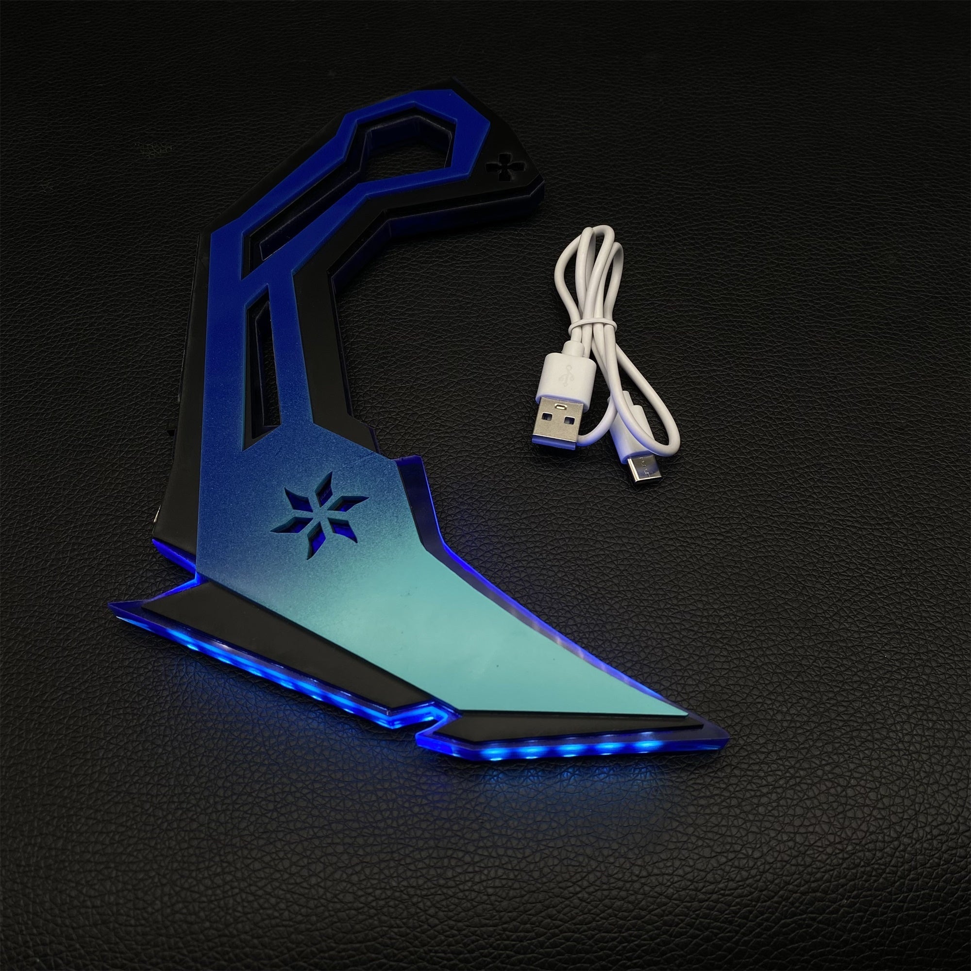 VCT Acrylic Karambit Night Lamp Replica 3 Colors Blue Only - Tophatter Daily Deals