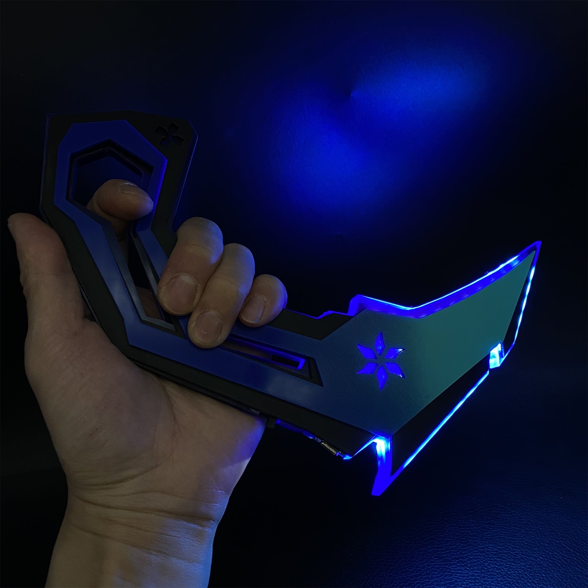 VCT Acrylic Karambit Night Lamp Replica 3 Colors - Tophatter Daily Deals