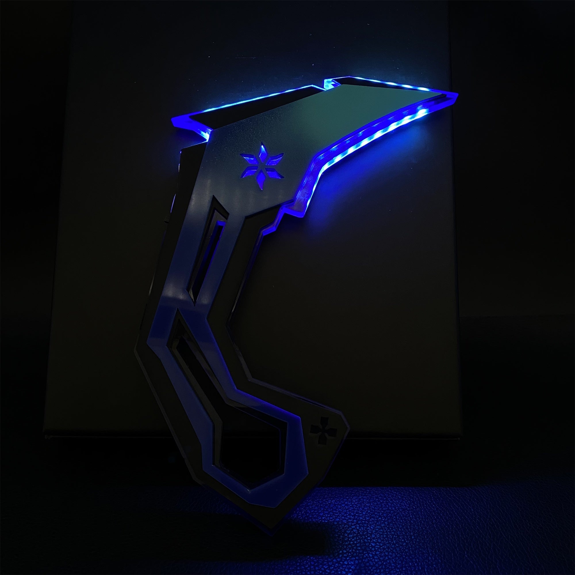 VCT Acrylic Karambit Night Lamp Replica 3 Colors - Tophatter Daily Deals