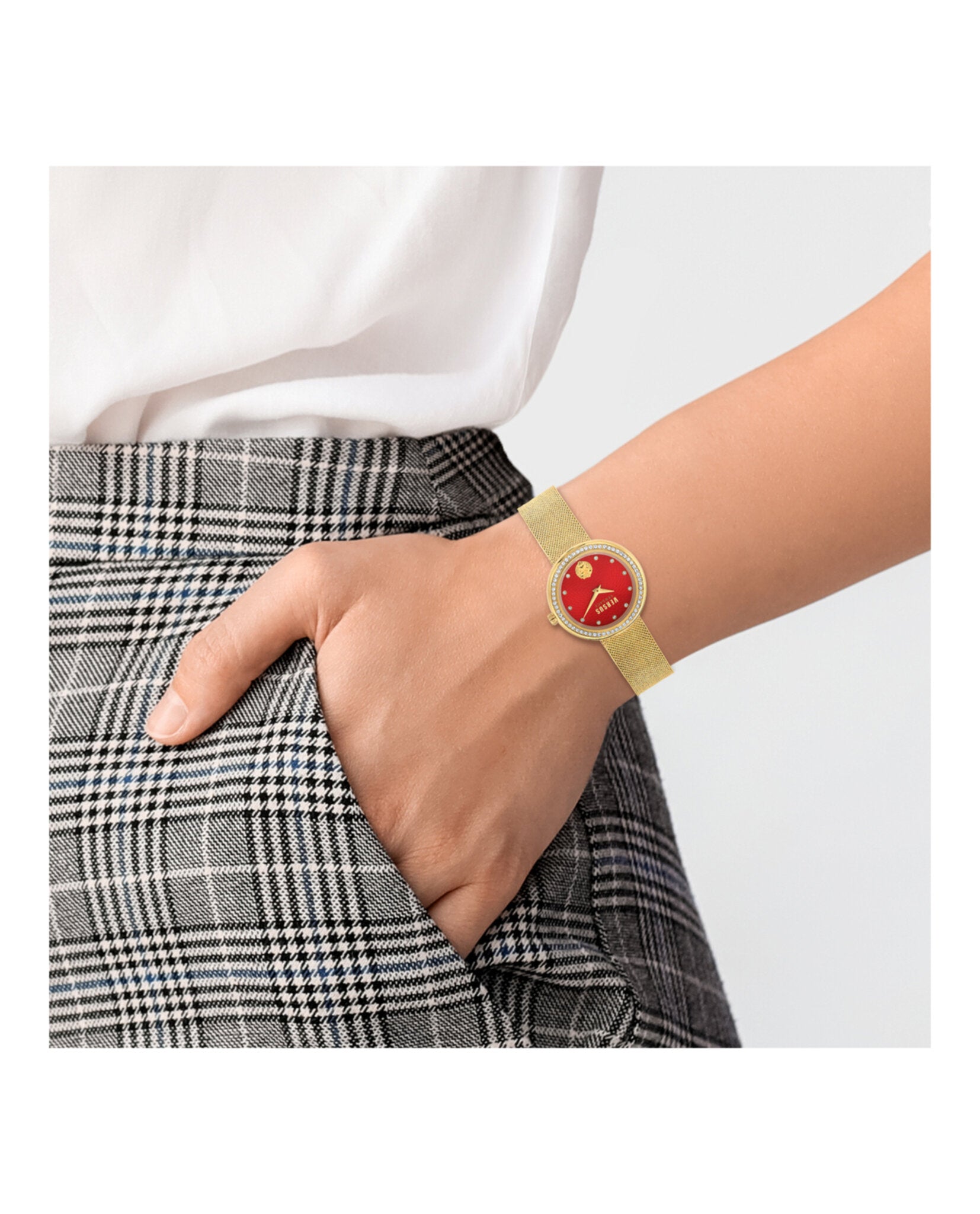 Versus Versace Lea Crystal Bracelet Watch Watches - Tophatter Daily Deals