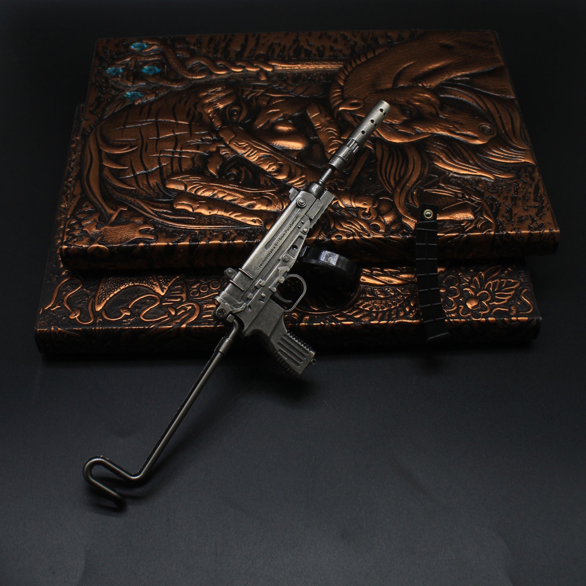 Vz. 61 Mini Metal Gun 8.5CM/3.3" - Tophatter Daily Deals