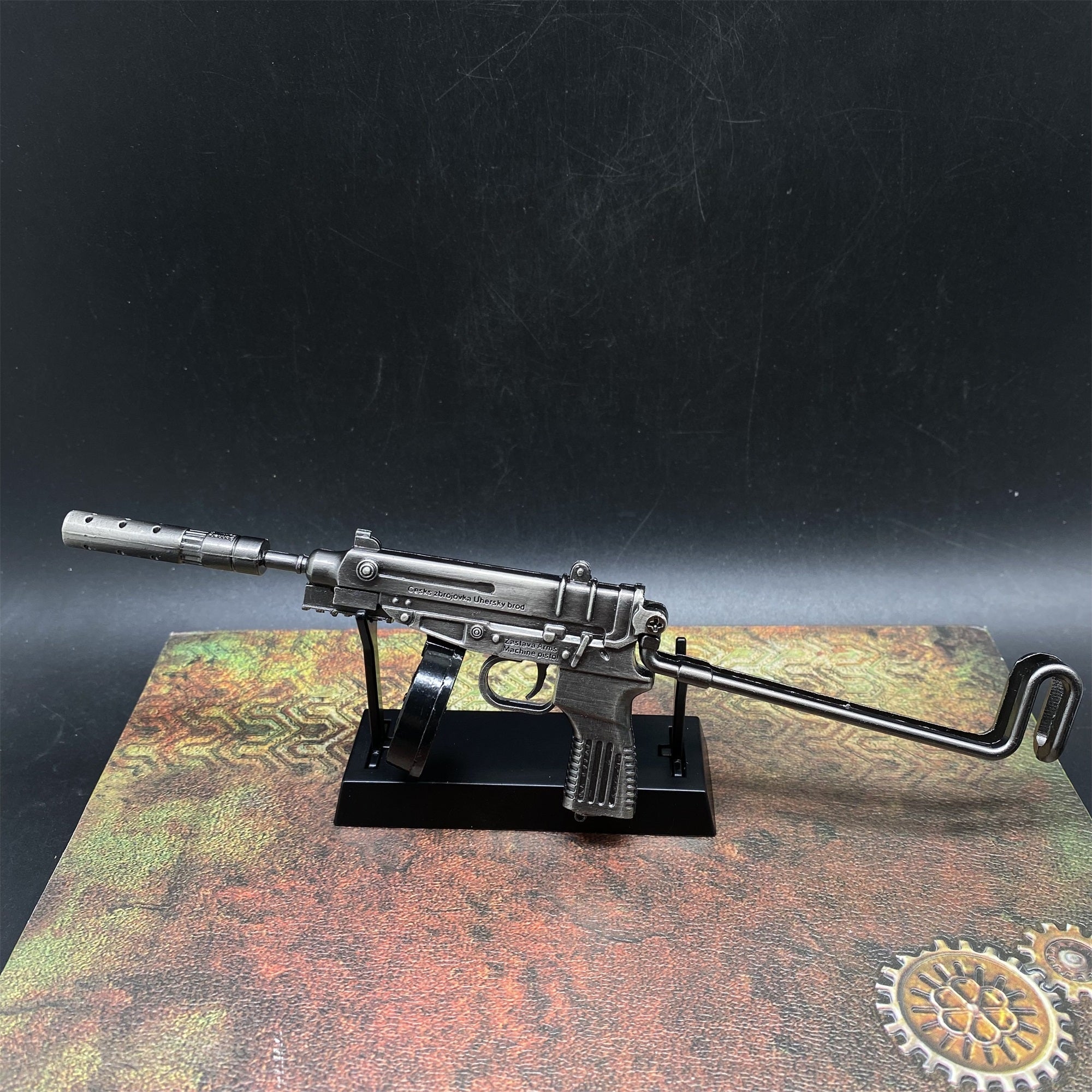 Vz. 61 Mini Metal Gun 8.5CM/3.3" With Metal Stand - Tophatter Daily Deals