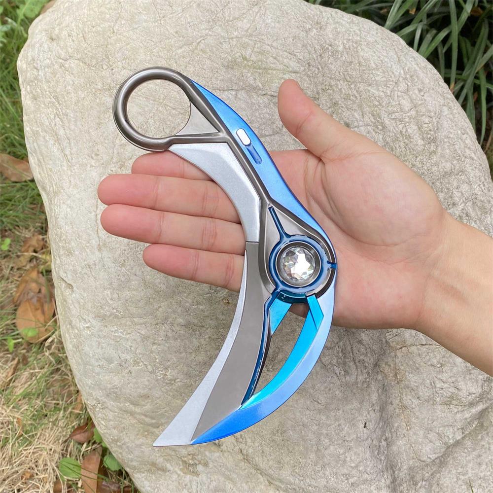 Metal Luminous Ion Karambit Replica - Tophatter Daily Deals