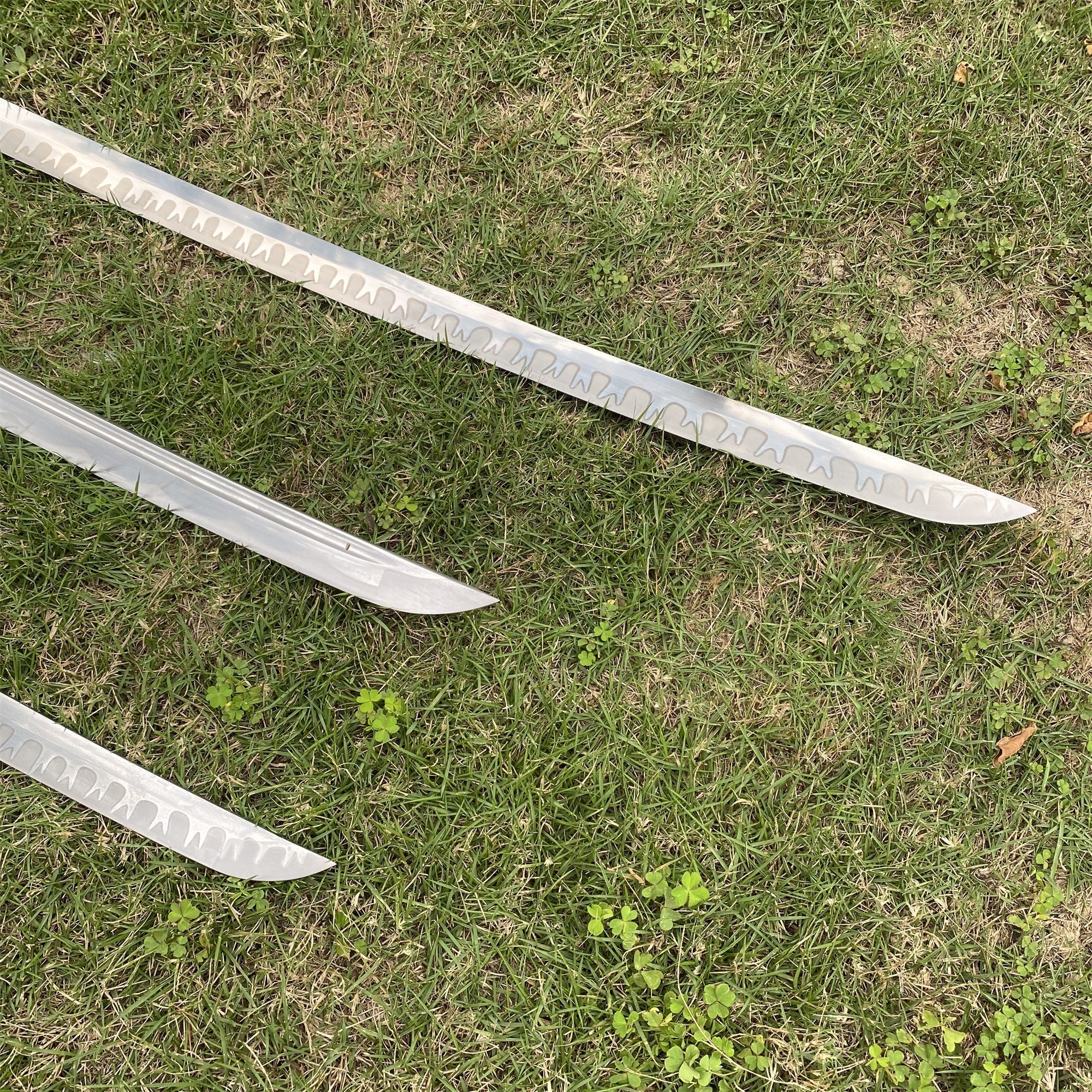 IRL Vergil's Yamato Katana Replica 3 Version - Tophatter Daily Deals