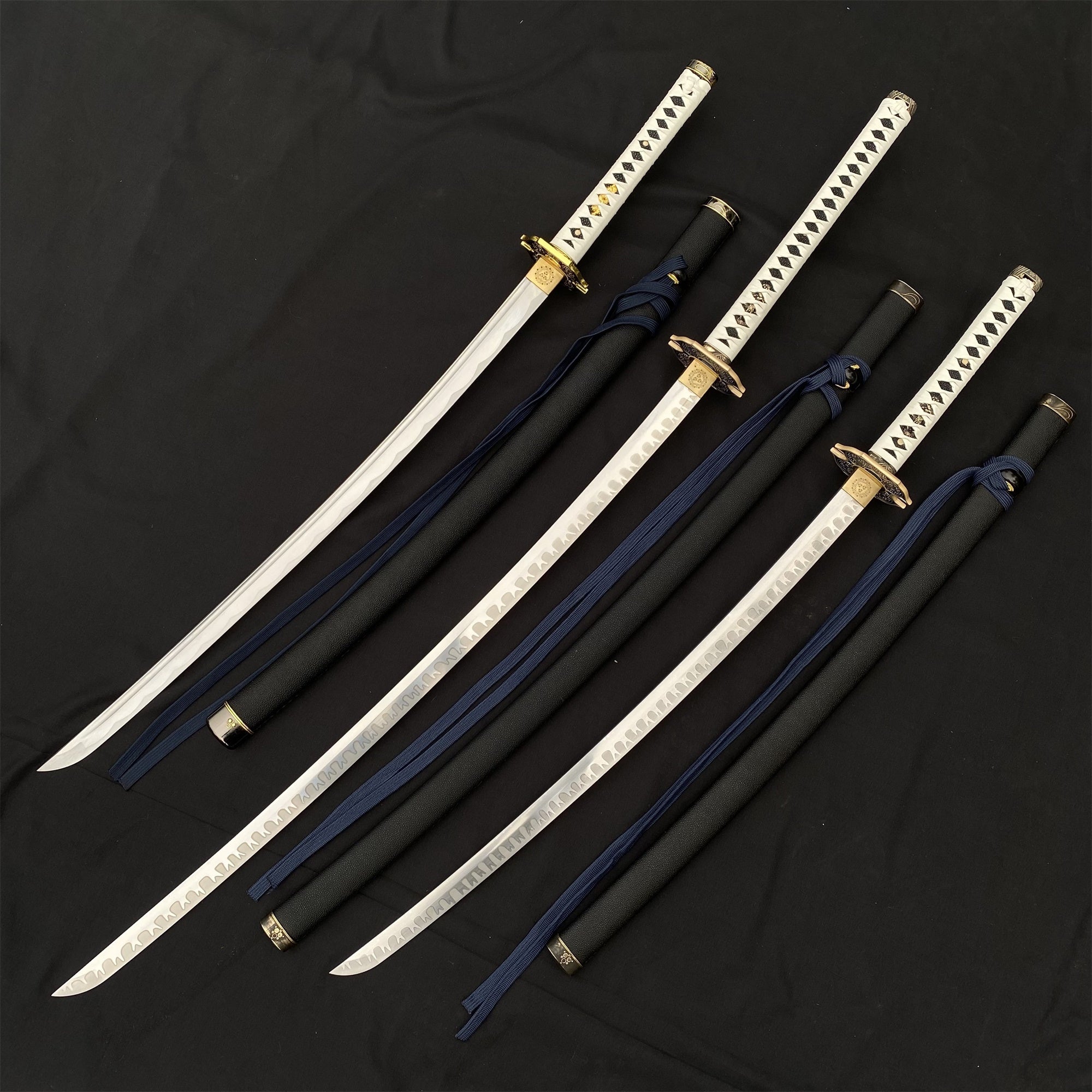 IRL Vergil's Yamato Katana Replica 3 Version - Tophatter Daily Deals