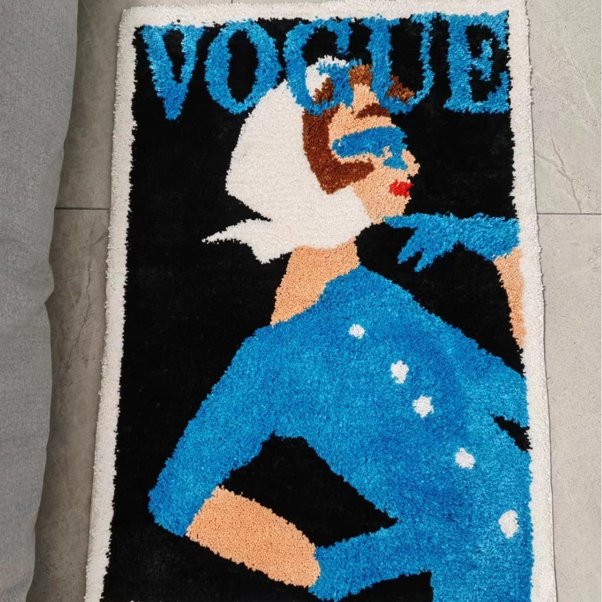Vogue Beauty Rug Black 63 x 90cm Rugs - Tophatter Daily Deals